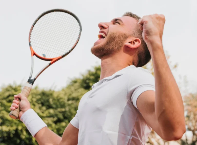 sportsclub2-about-slide1-768x565