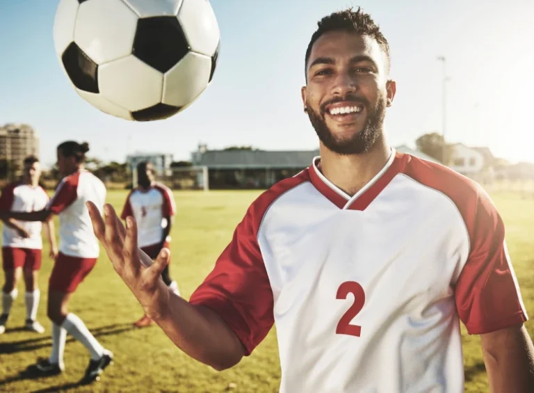 sportsclub2-about-slide3-768x565